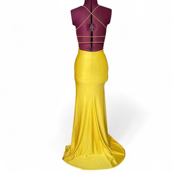 Windsor Yellow Formal Maxi Gown - Picture 5 of 8